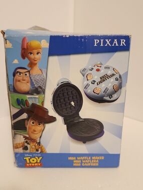 Pixar Toy Story Buzz Lightyear Mini Waffle Maker - Purple/White